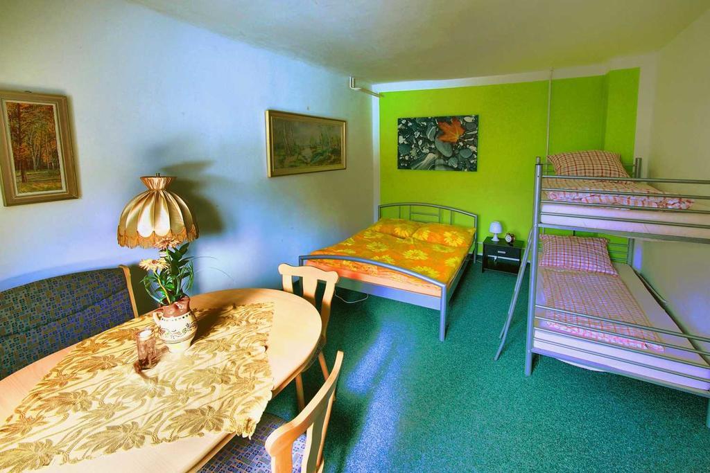 Penzion Nemilek Kolinec Экстерьер фото